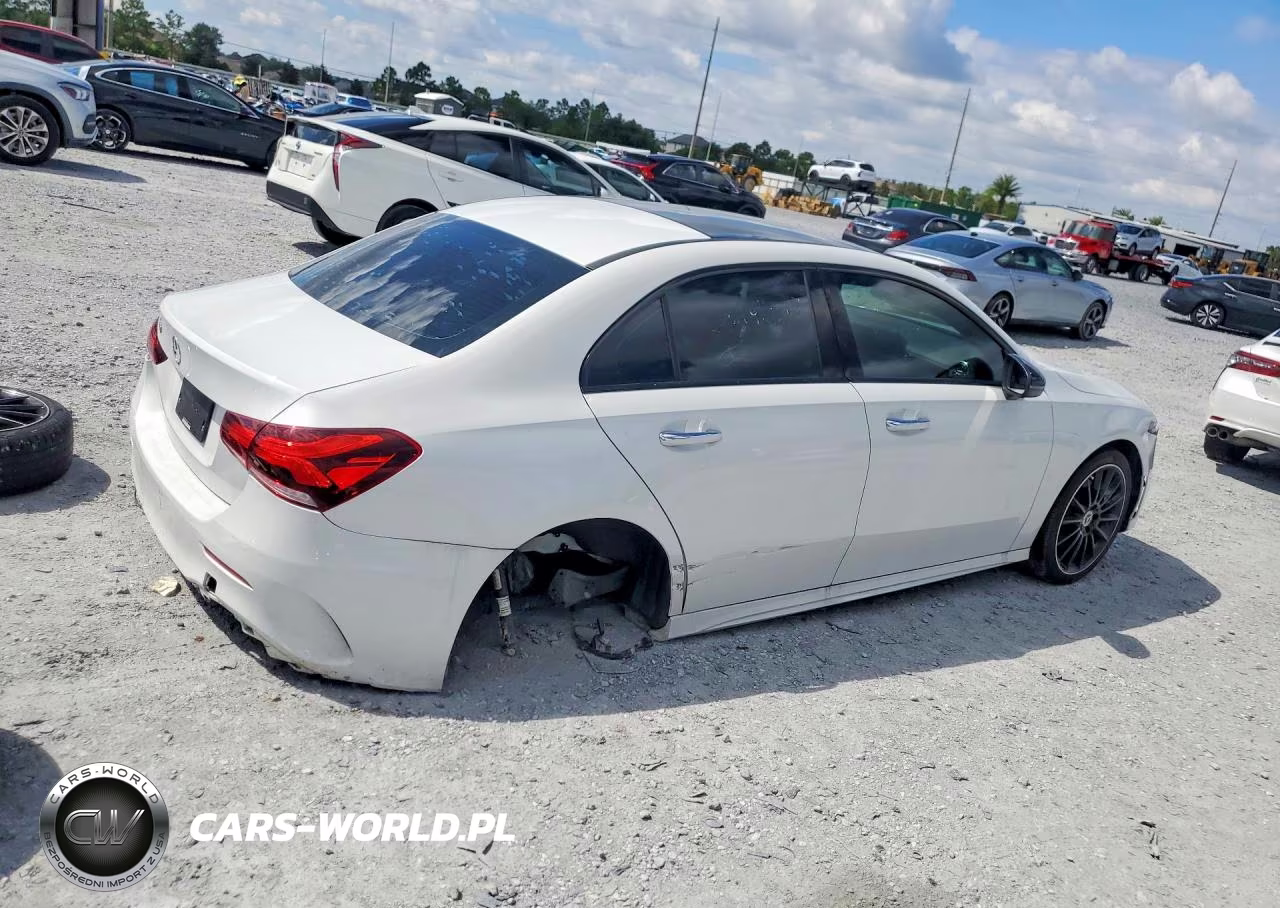 2019 Mercedes-Benz A 220 VIN:WDD3G4EB2KW024588 - 3