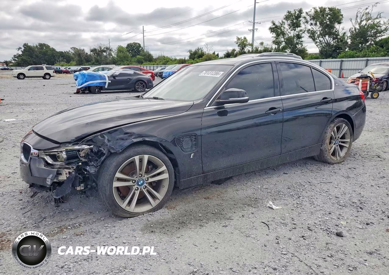 2018 BMW 330E