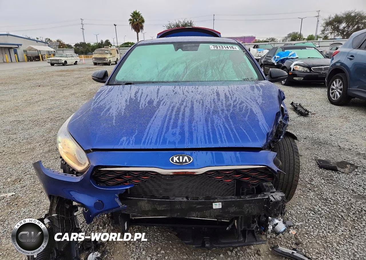 2021 Kia Forte Gt Line VIN:3KPF34AD3ME271836 - 5