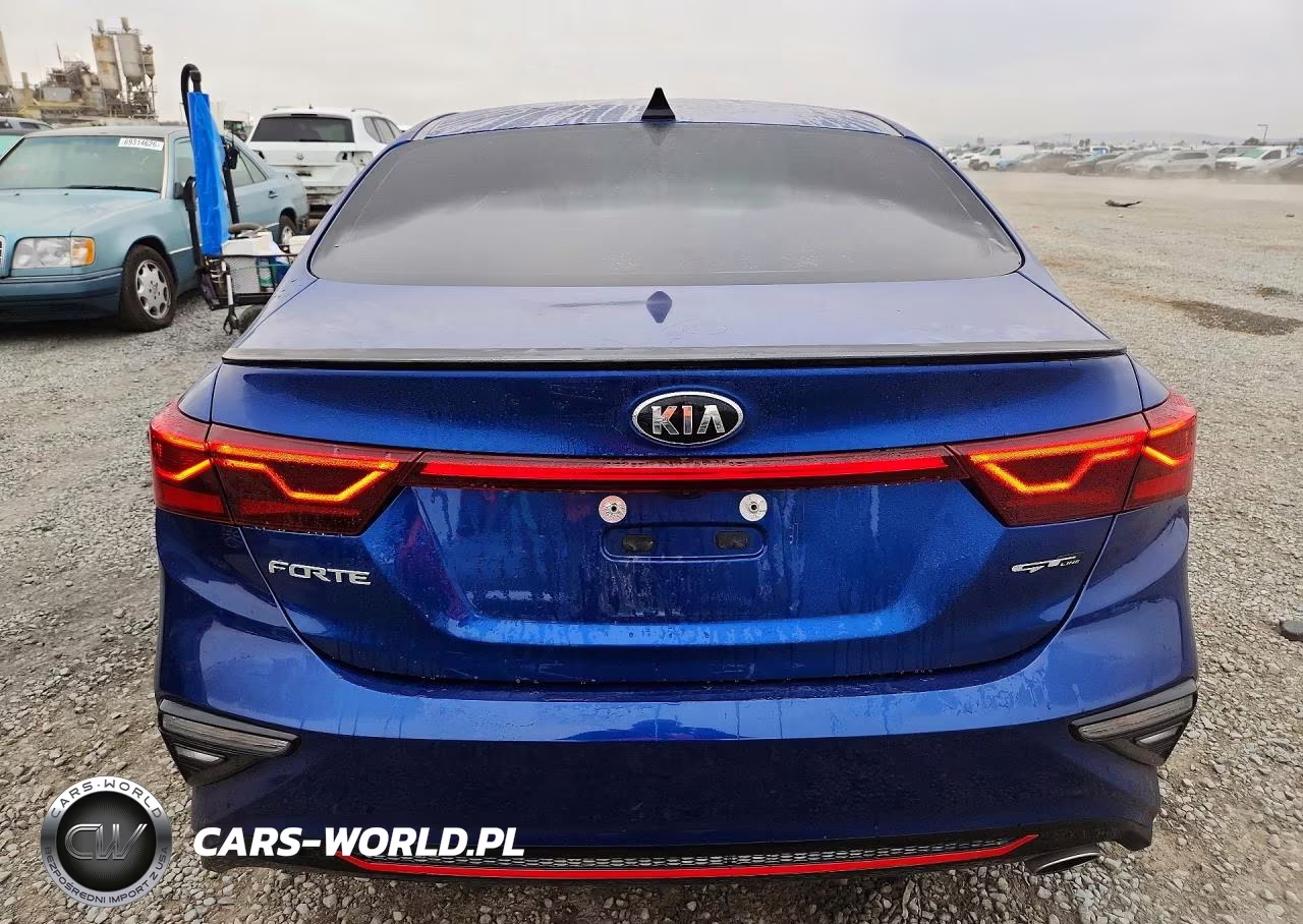 2021 Kia Forte Gt Line VIN:3KPF34AD3ME271836 - 6