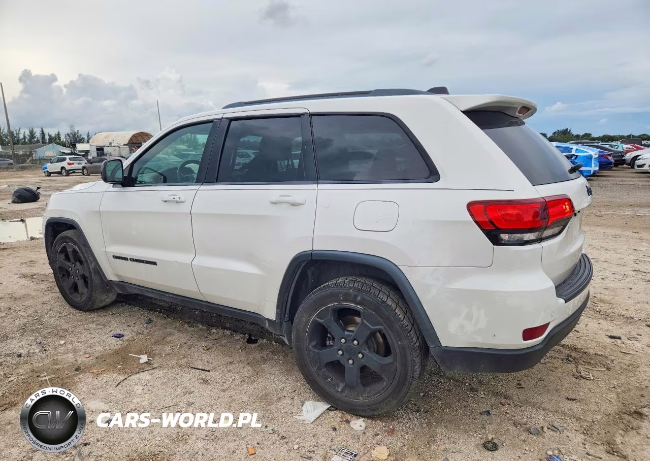 2019 Jeep Grand Cherokee Laredo VIN:1C4RJEAG4KC572770 - 2