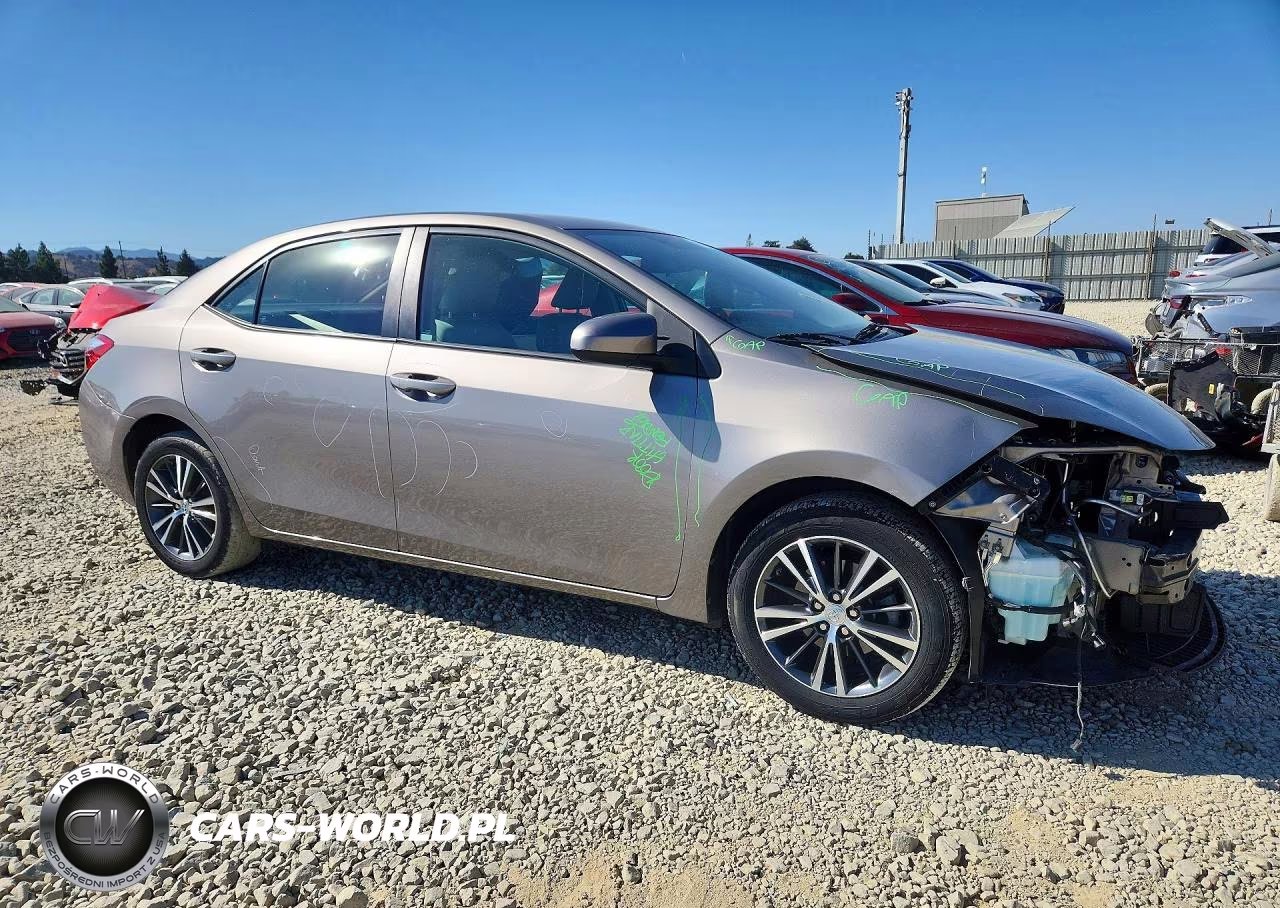 2016 Toyota Corolla Le Plus VIN:2T1BURHE1GC643507 - 4