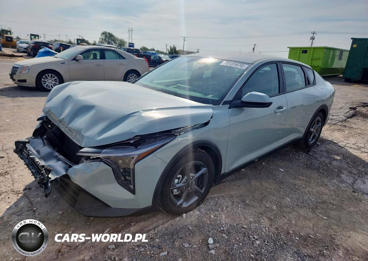 2026 Kia K4 Lxs VIN:3KPFT4DE6TE377152 - 1