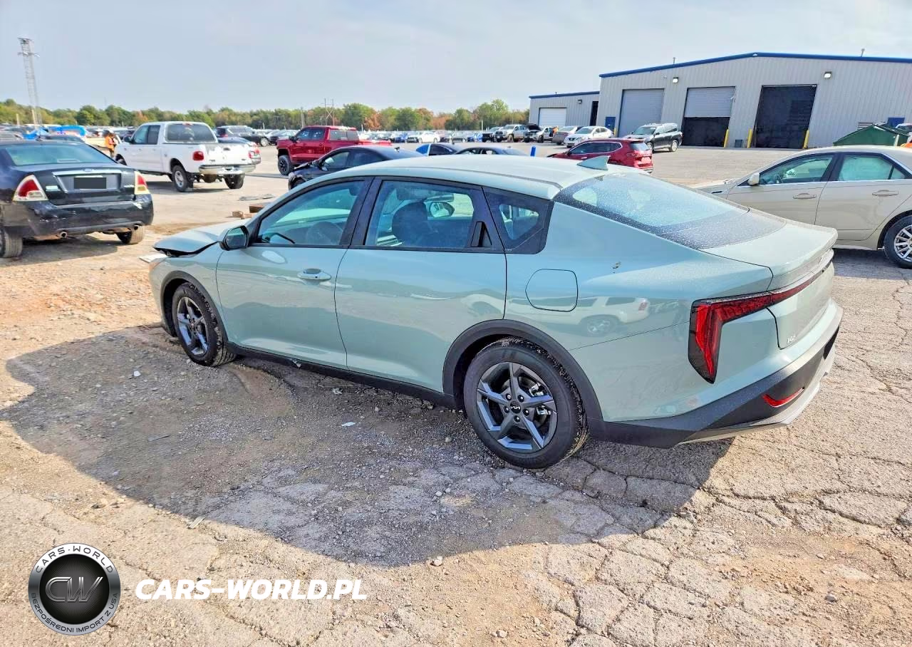 2026 Kia K4 Lxs VIN:3KPFT4DE6TE377152 - 2