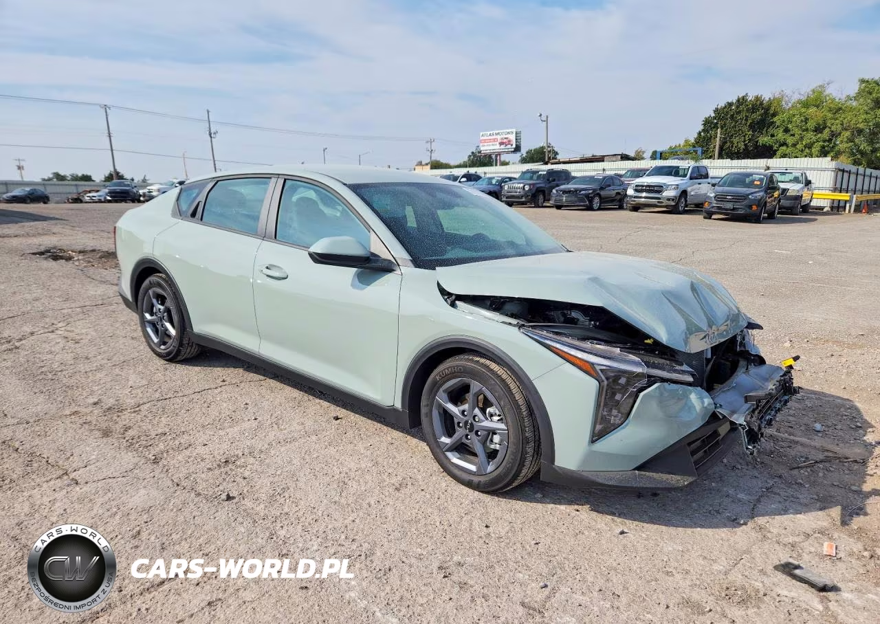 2026 Kia K4 Lxs VIN:3KPFT4DE6TE377152 - 4