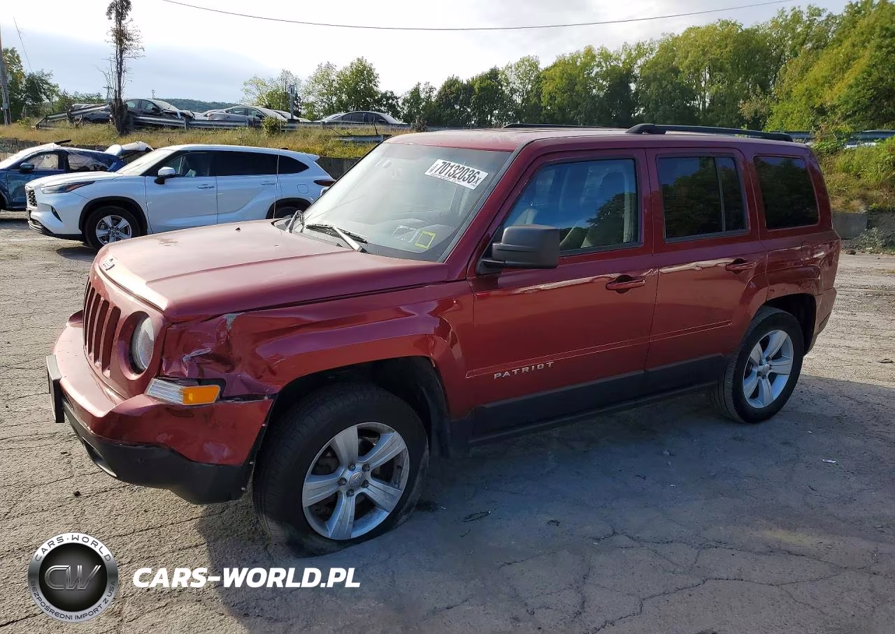 2014 Jeep Patriot Latitude VIN:1C4NJRFB8ED716922 - 1
