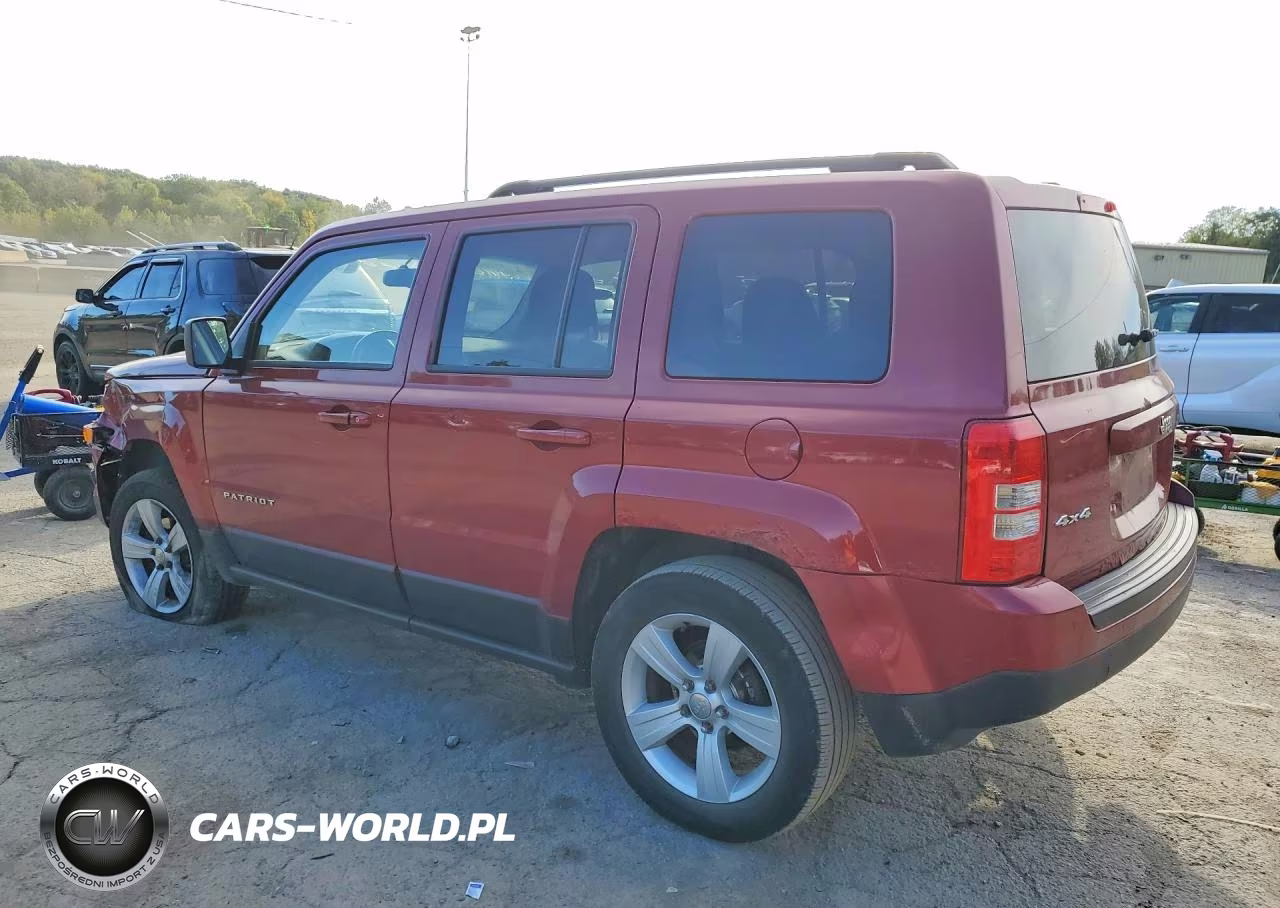 2014 Jeep Patriot Latitude VIN:1C4NJRFB8ED716922 - 2