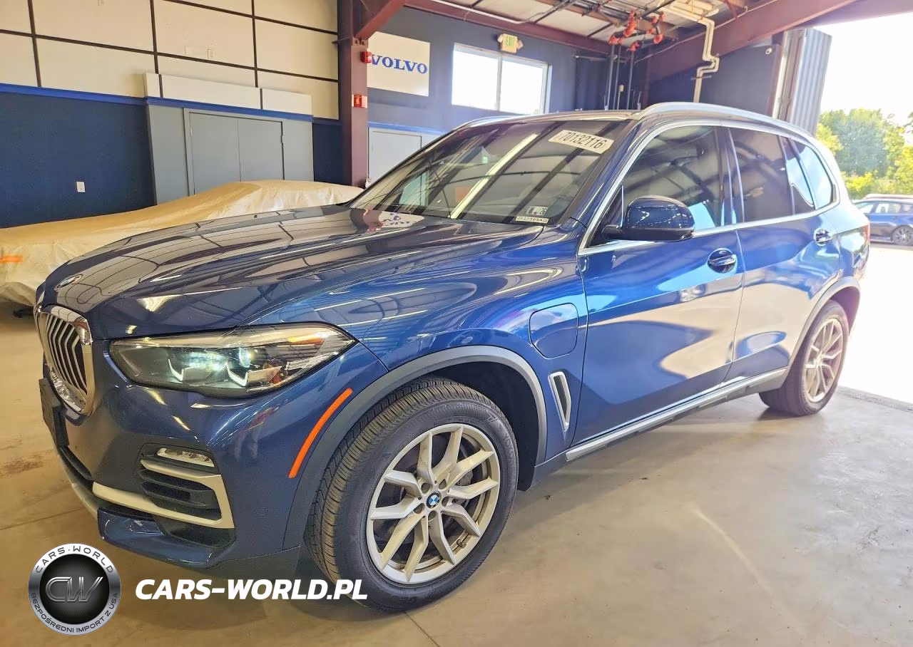2021 BMW X5 xDrive45E