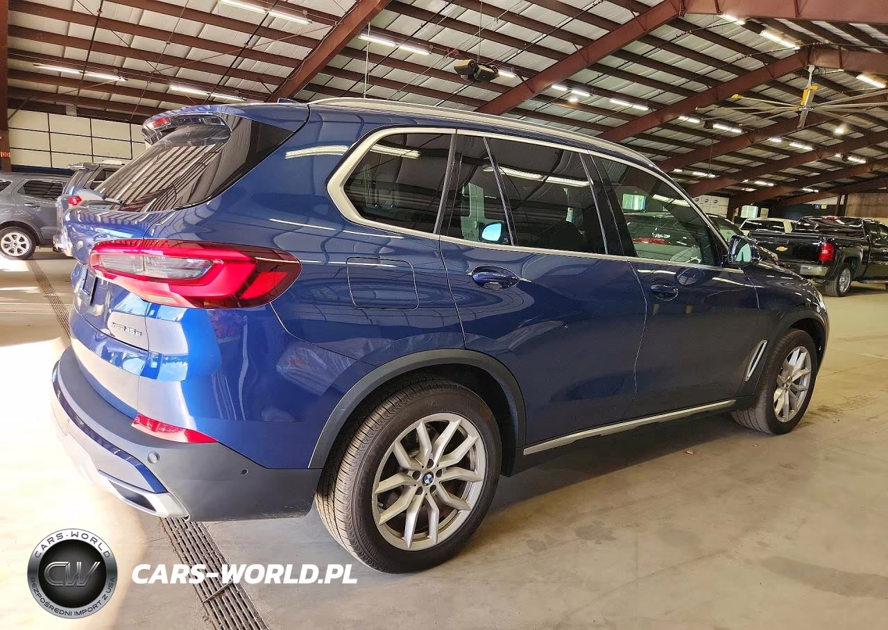 2021 BMW X5 xDrive45E VIN:5UXTA6C08M9F27585 - 3