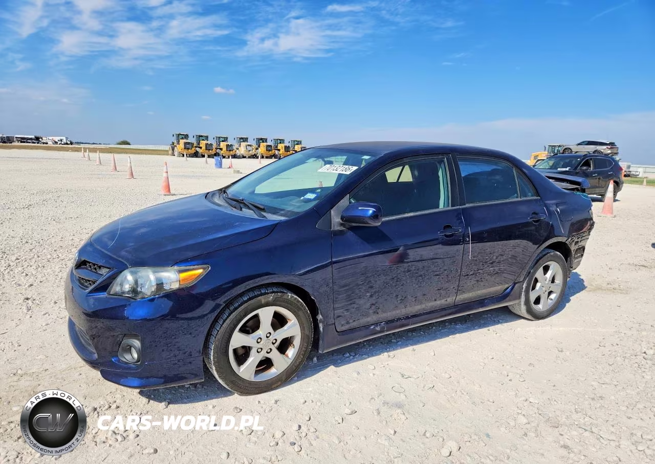2013 Toyota Corolla S – zdjęcie 1 z 12
