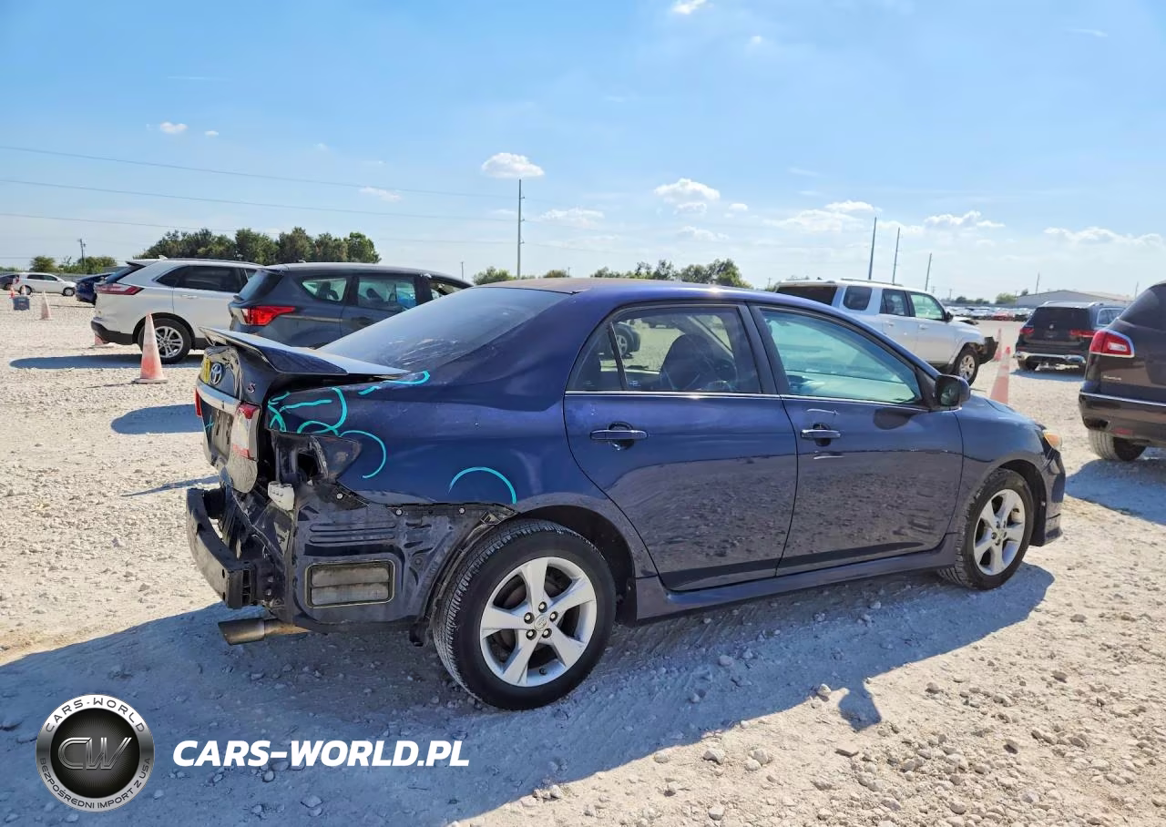 2013 Toyota Corolla S VIN:5YFBU4EE7DP176404 - 3