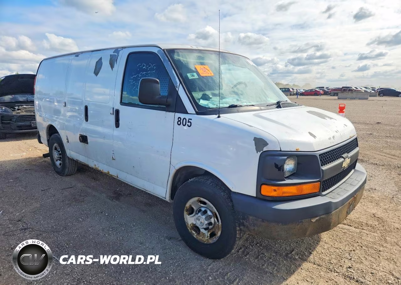 2008 Chevrolet Express G2500 VIN:1GCGG25C181219452 - 4