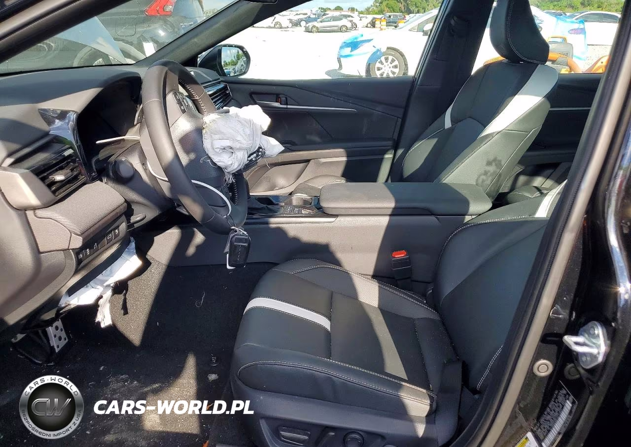 2026 Toyota Camry Se VIN:4T1DAACK6TU317923 - 7