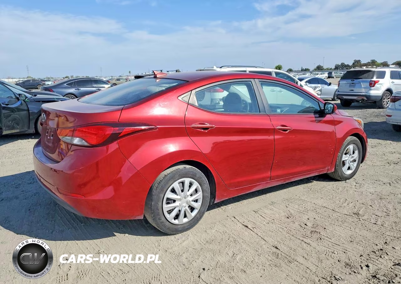 2016 Hyundai Elantra Se VIN:5NPDH4AE7GH697661 - 3