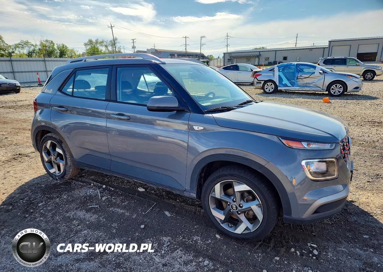 2022 Hyundai Venue Sel VIN:KMHRC8A38NU167014 - 4