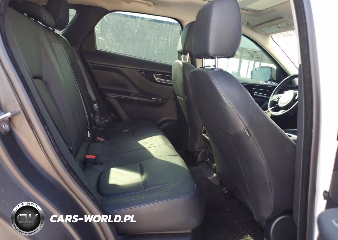 2018 Jaguar F-Pace Premium VIN:SADCJ2FN5JA293855 - 11
