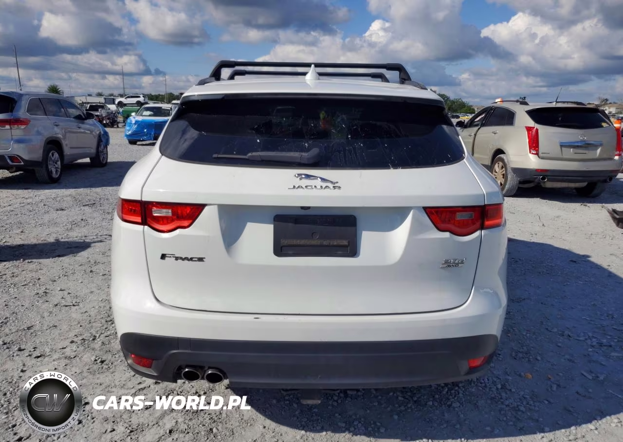 2018 Jaguar F-Pace Premium VIN:SADCJ2FN5JA293855 - 6