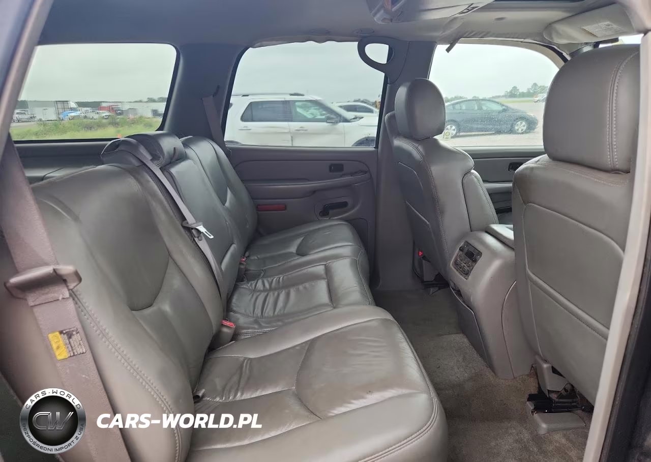 2005 Chevrolet Tahoe K1500 VIN:1GNEK13T35J213190 - 11