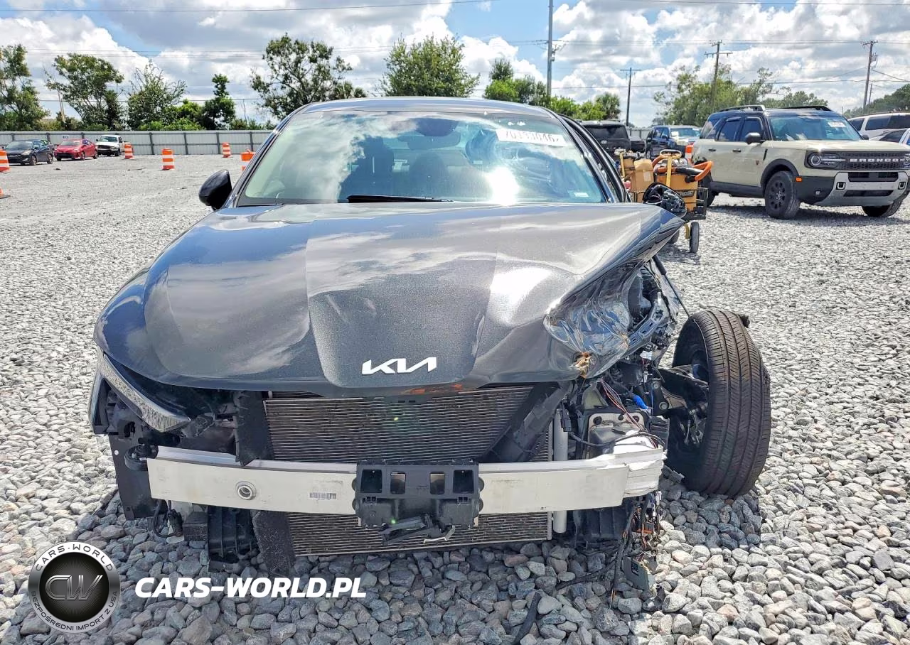 2026 Kia K5 Lxs VIN:KNAG24J7XT5476319 - 5