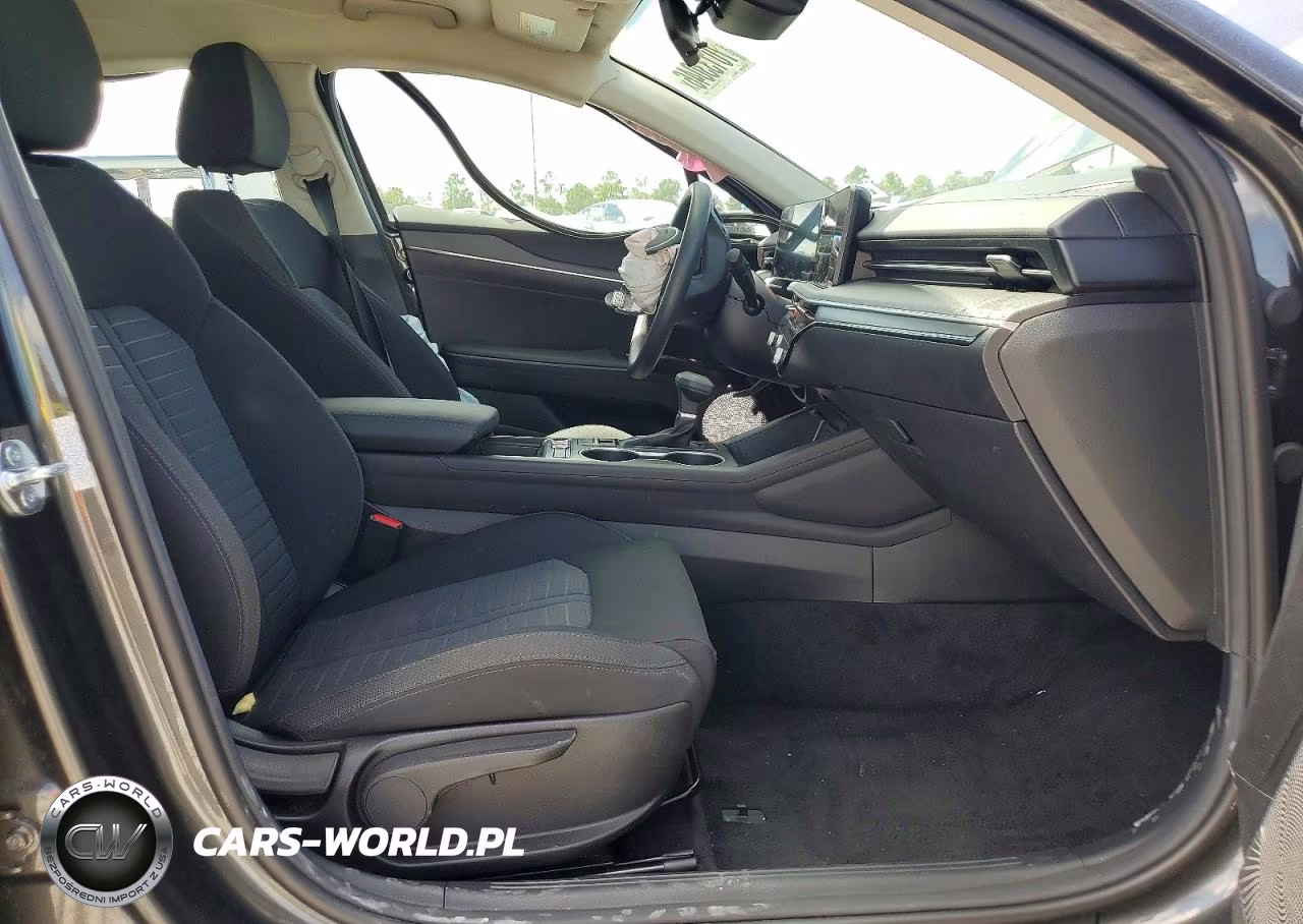 2026 Kia K5 Lxs VIN:KNAG24J7XT5476319 - 7