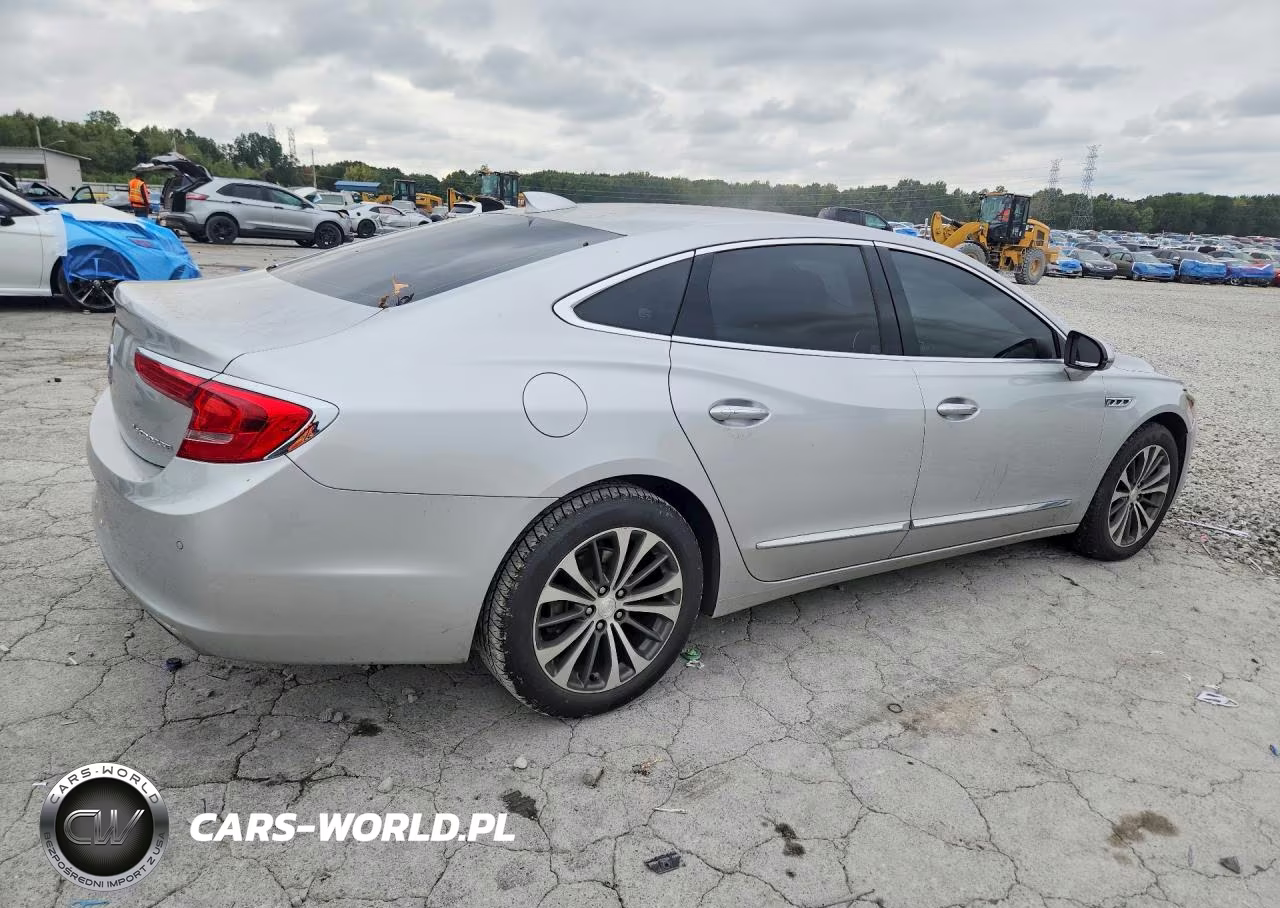 2018 Buick Lacrosse Essence VIN:1G4ZP5SS0JU145673 - 3