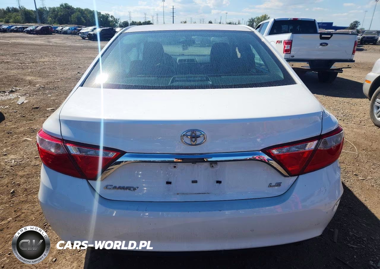 2016 Toyota Camry Le VIN:4T4BF1FK4GR575289 - 6