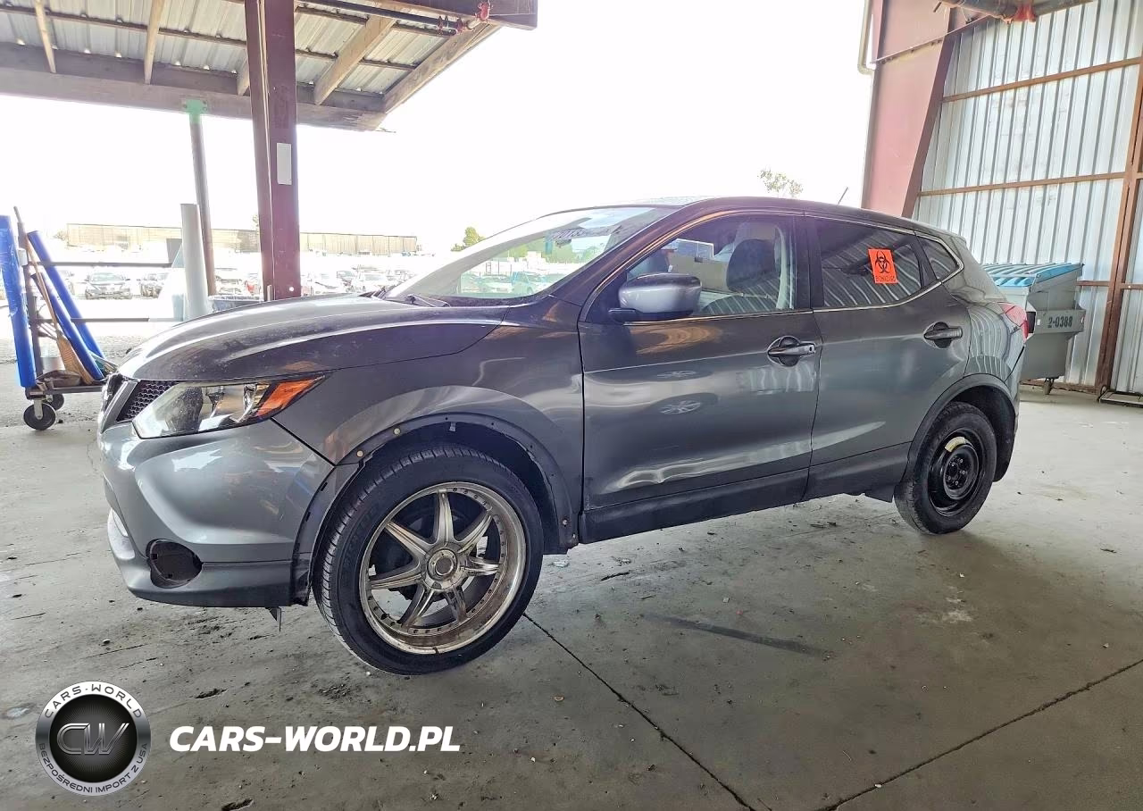 2017 Nissan Rogue Sport S