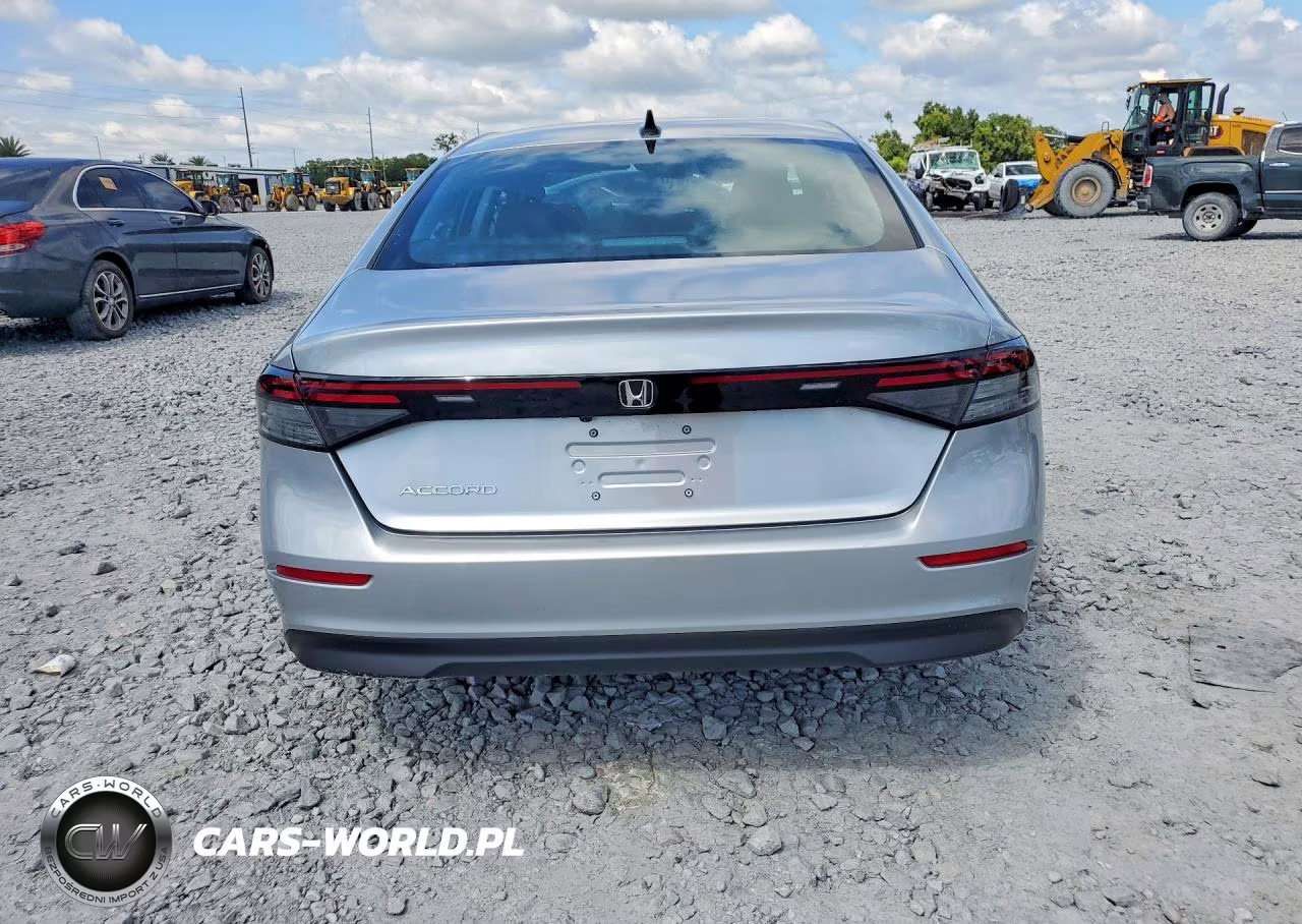 2026 Honda Accord Se VIN:1HGCY1F42TA061260 - 6