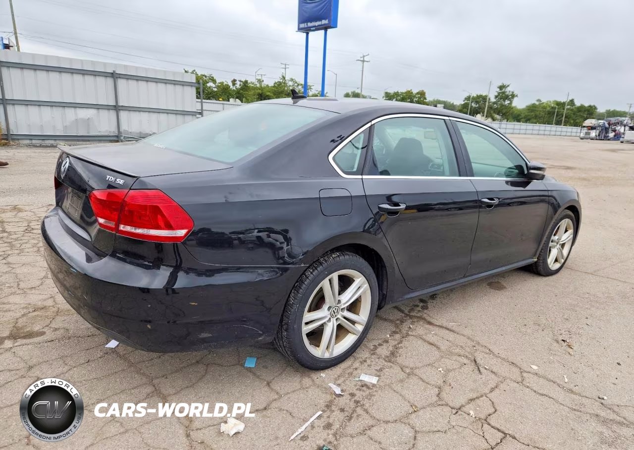 2014 Volkswagen Passat Se VIN:1VWBN7A39EC065380 - 3