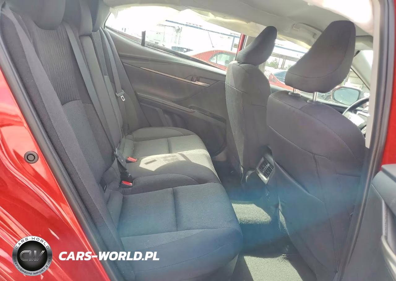 2026 Toyota Camry Le VIN:4T1DAACK6TU211505 - 10