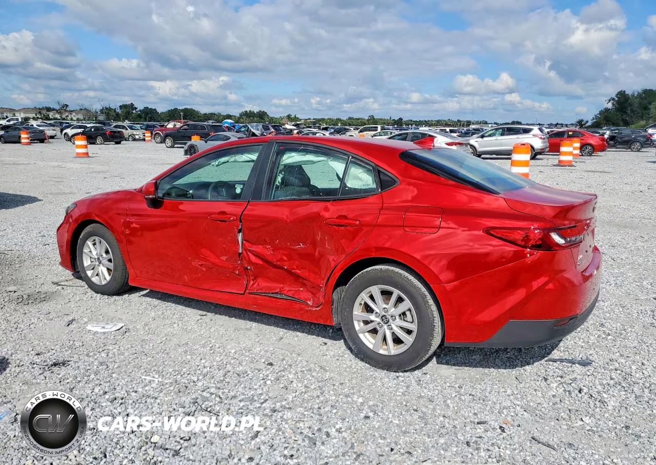 2026 Toyota Camry Le VIN:4T1DAACK6TU211505 - 2