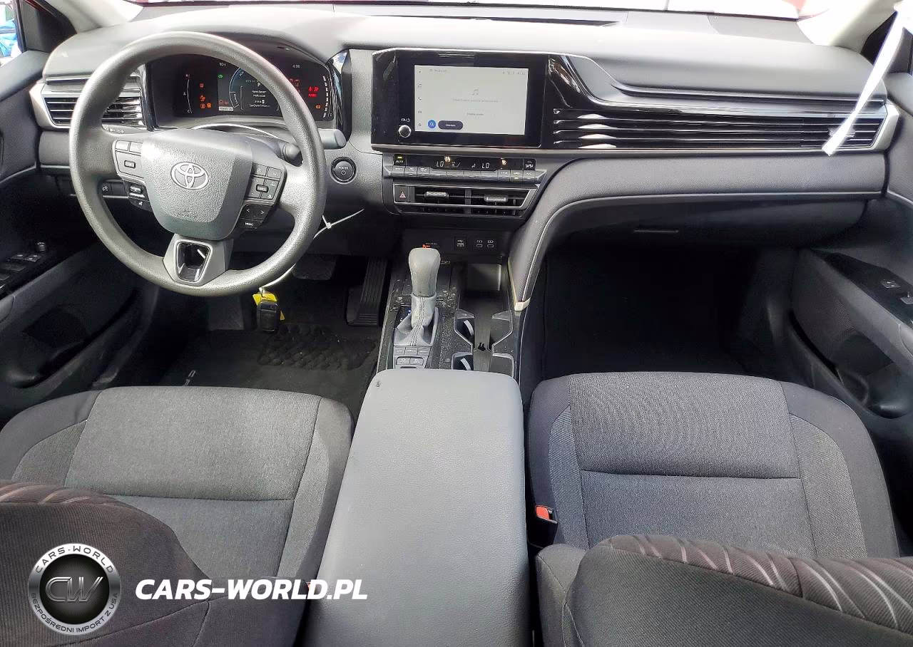2026 Toyota Camry Le VIN:4T1DAACK6TU211505 - 8