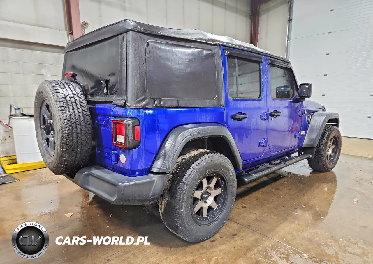 2018 Jeep Wrangler Unlimited Sport VIN:1C4HJXDN6JW201723 - 3