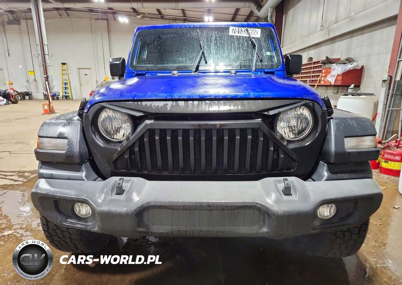 2018 Jeep Wrangler Unlimited Sport VIN:1C4HJXDN6JW201723 - 5