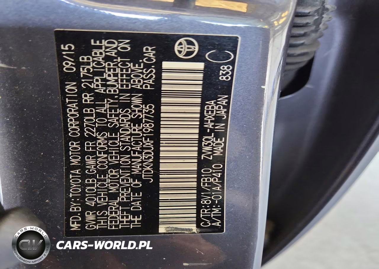 2015 Toyota Prius Two VIN:JTDKN3DUXF1987735 - 12