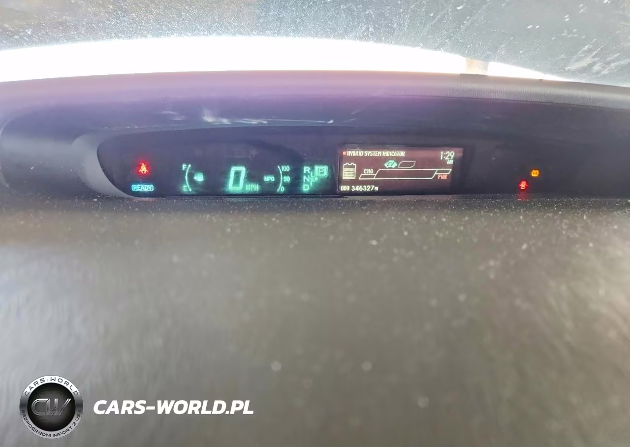 2015 Toyota Prius Two VIN:JTDKN3DUXF1987735 - 9