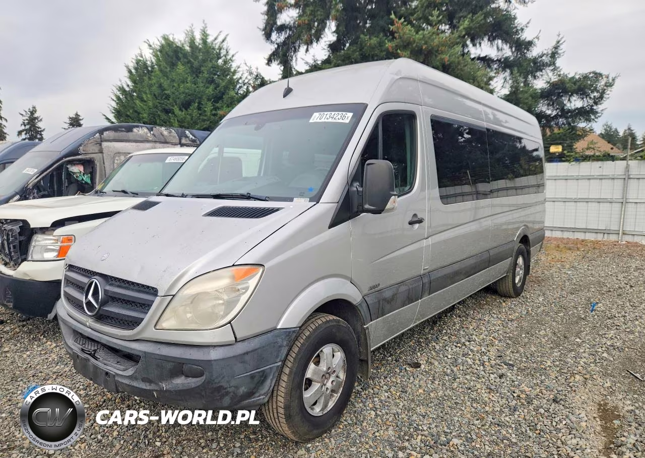 2011 Mercedes-Benz Sprinter 2500