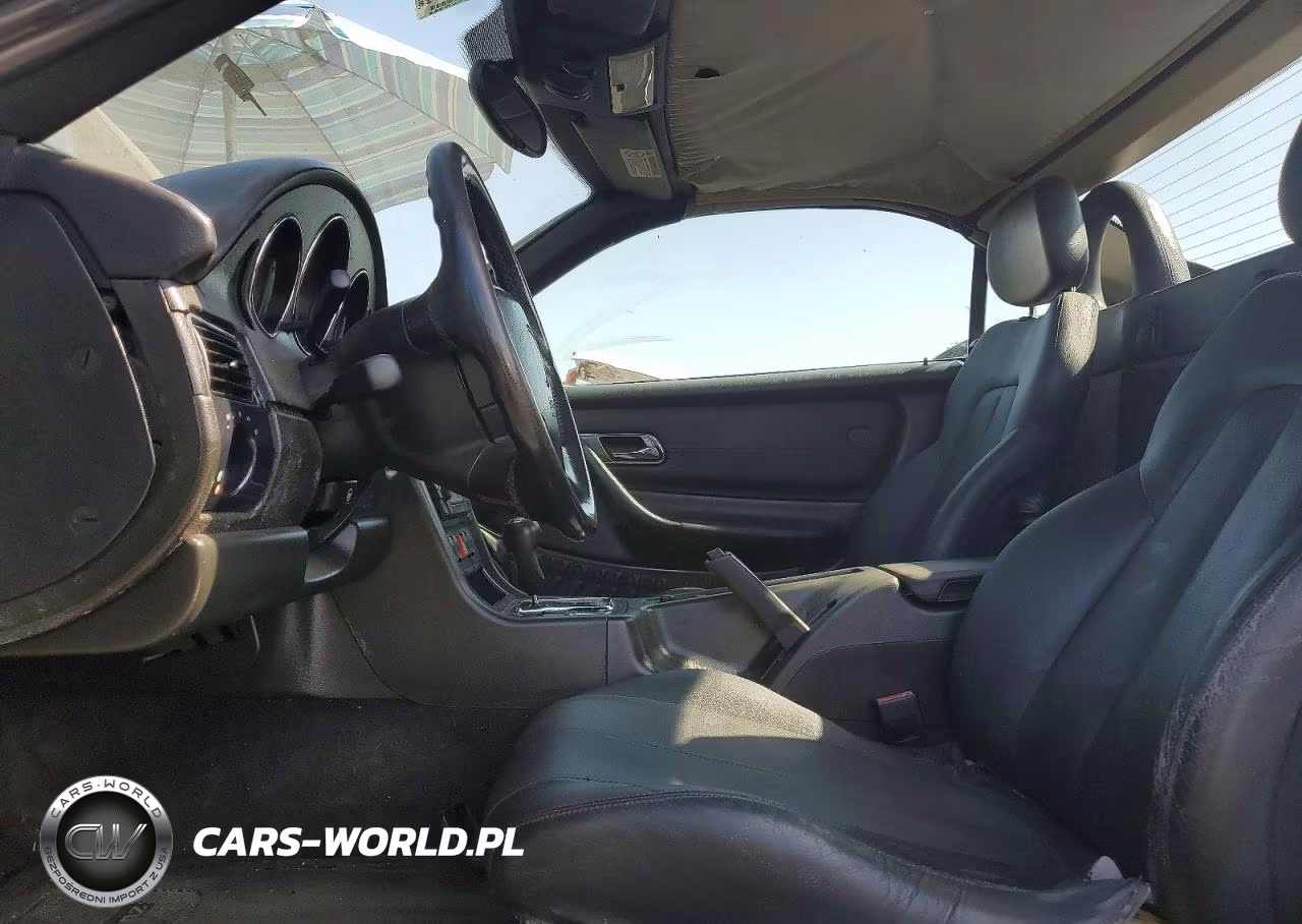 1999 Mercedes-Benz Slk 230 Kompressor VIN:WDBKK47F6XF100212 - 7