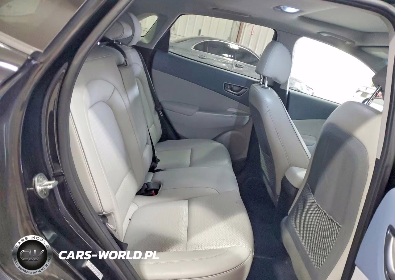 2019 Hyundai Kona Ultimate VIN:KM8K53AGXKU029830 - 11