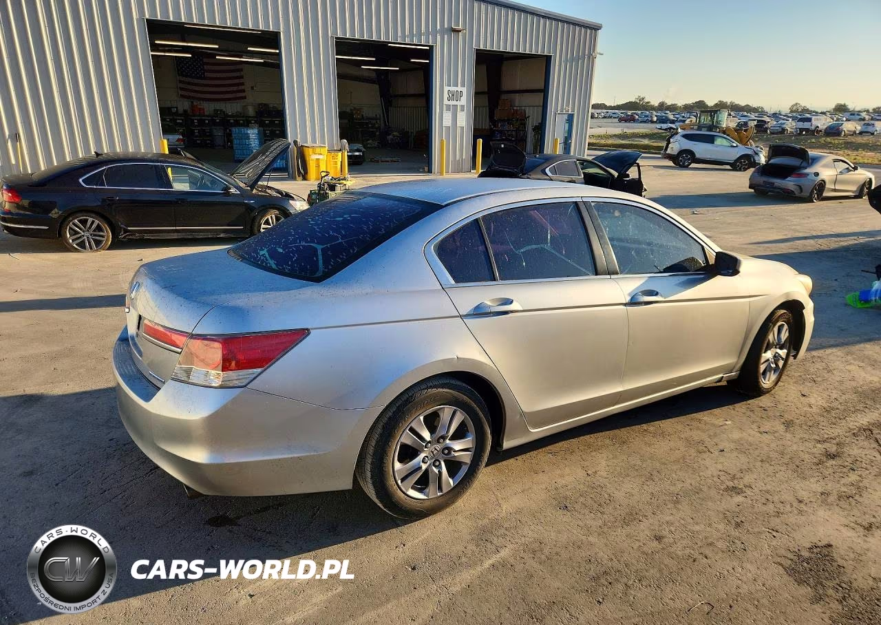 2012 Honda Accord Se VIN:1HGCP2F67CA058686 - 3