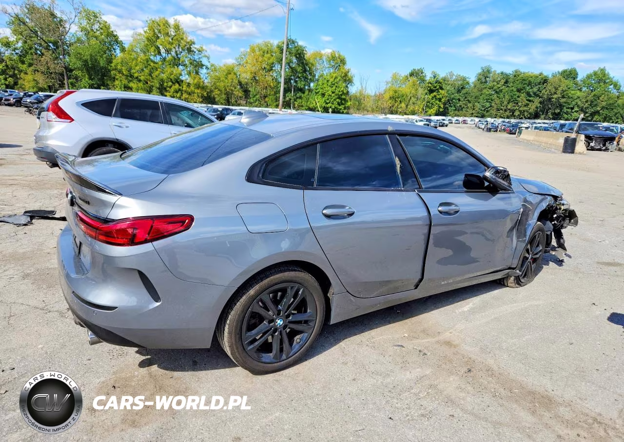 2024 BMW 228Xi VIN:WBA73AK07R7R69417 - 3