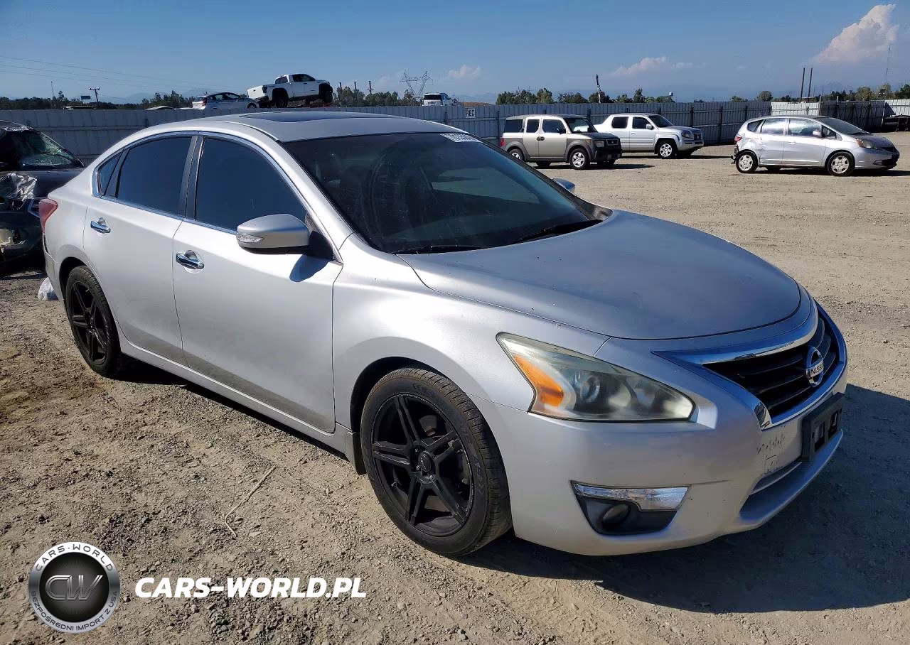 2013 Nissan Altima 3.5 S VIN:1N4BL3AP0DN497367 - 4
