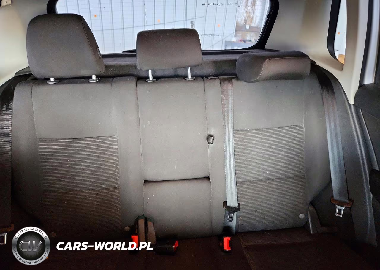 2017 Volkswagen Tiguan S VIN:WVGAV7AX5HK044839 - 10