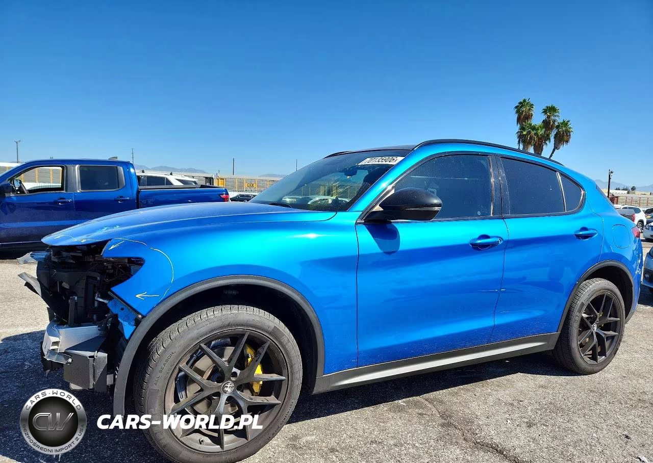 2020 Alfa Romeo Stelvio