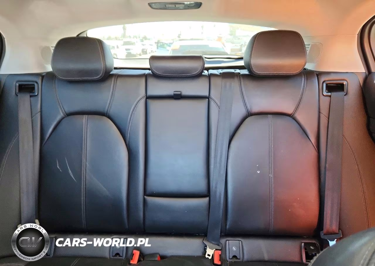 2020 Alfa Romeo Stelvio VIN:ZASPAJAN3L7C88353 - 10