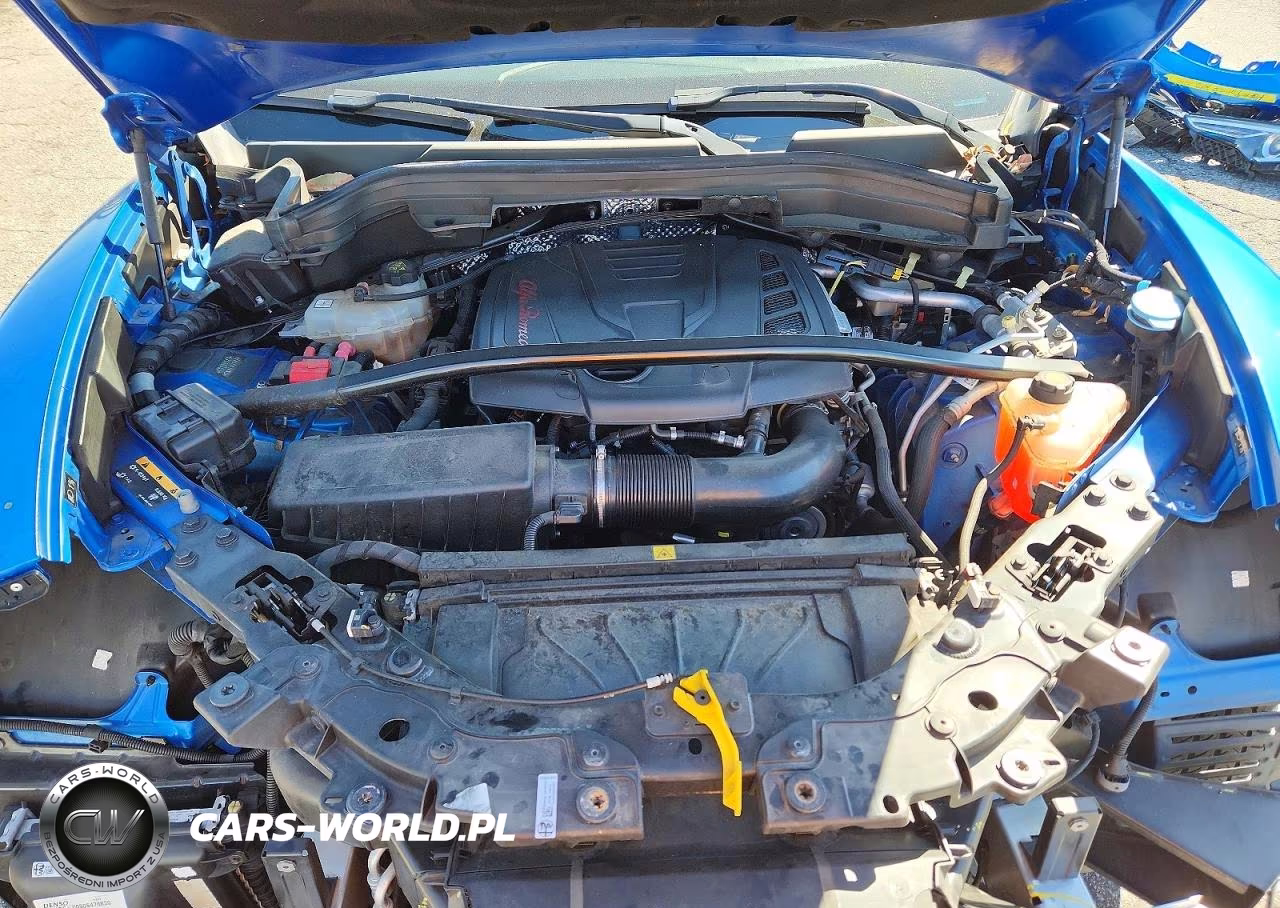 2020 Alfa Romeo Stelvio VIN:ZASPAJAN3L7C88353 - 12