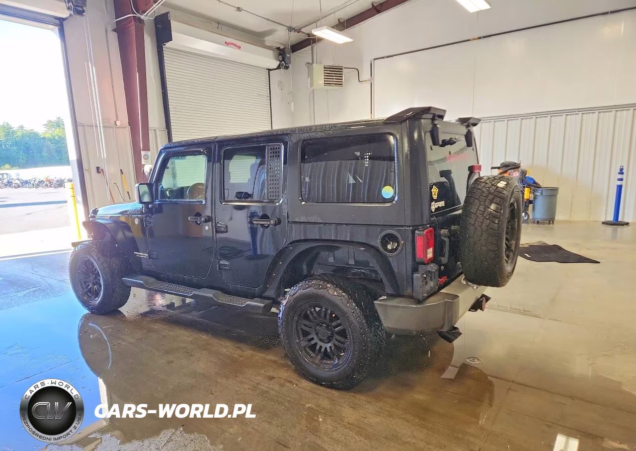 2012 Jeep Wrangler Unlimited Sahara VIN:1C4BJWEG3CL176221 - 2