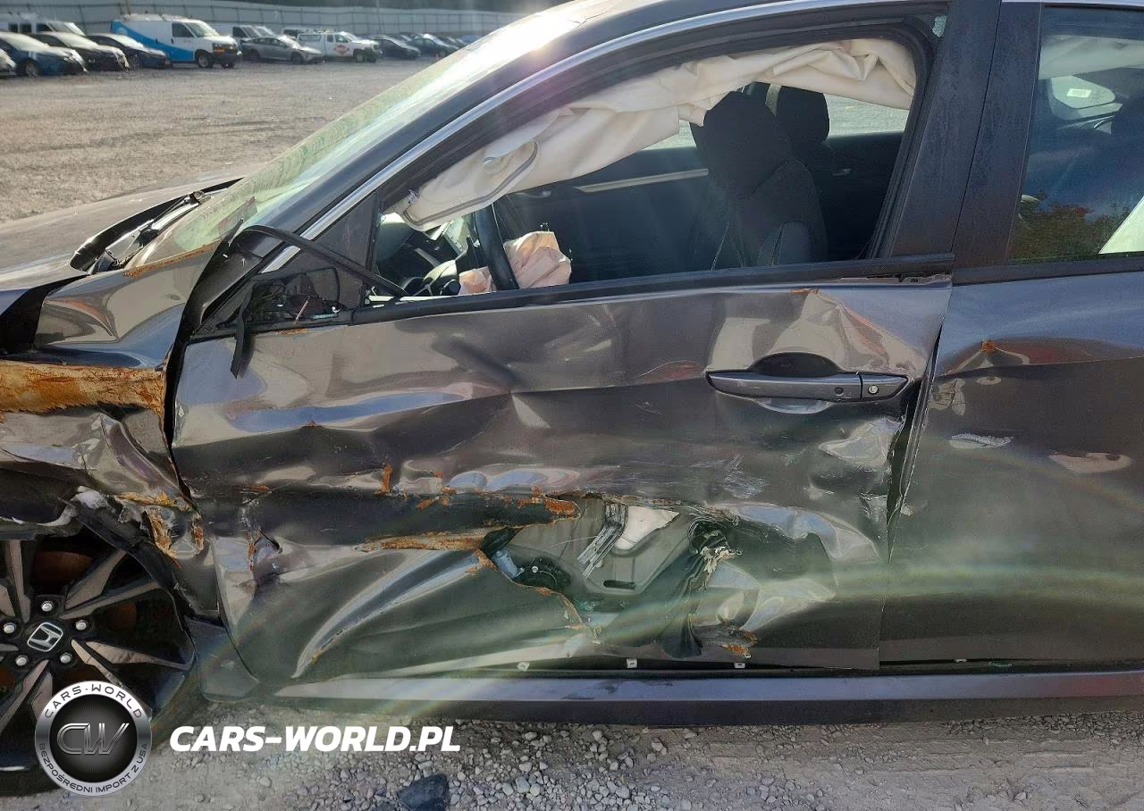 2020 Honda Civic Sport VIN:19XFC2F81LE014897 - 7