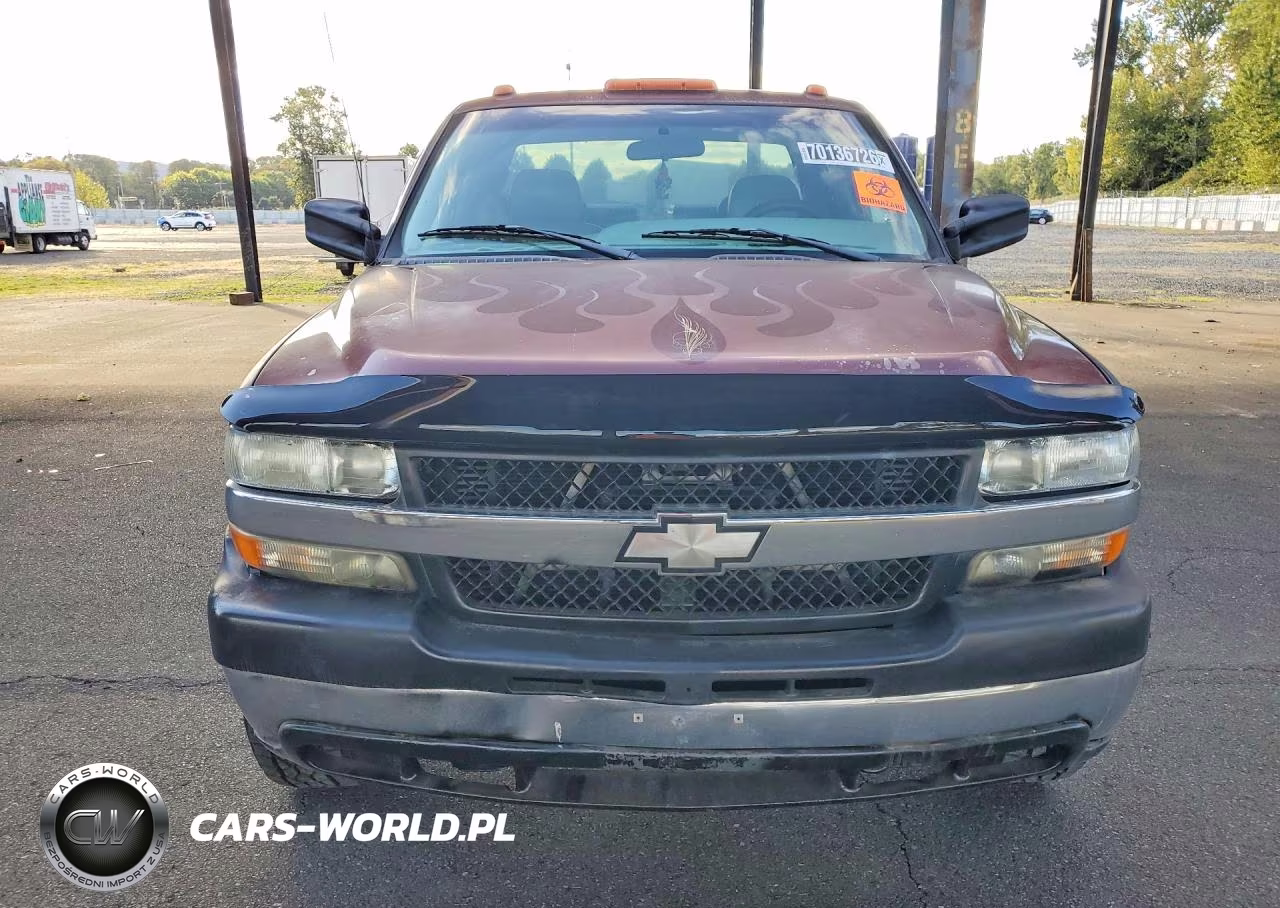 2002 Chevrolet Silverado C2500 Heavy Duty VIN:1GCHC29102E167952 - 5