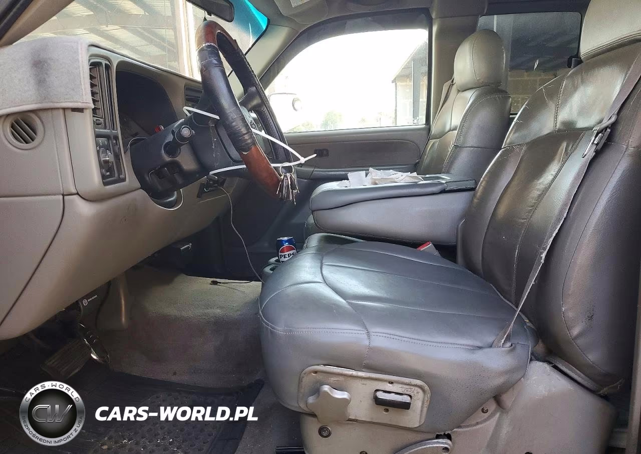 2002 Chevrolet Silverado C2500 Heavy Duty VIN:1GCHC29102E167952 - 7